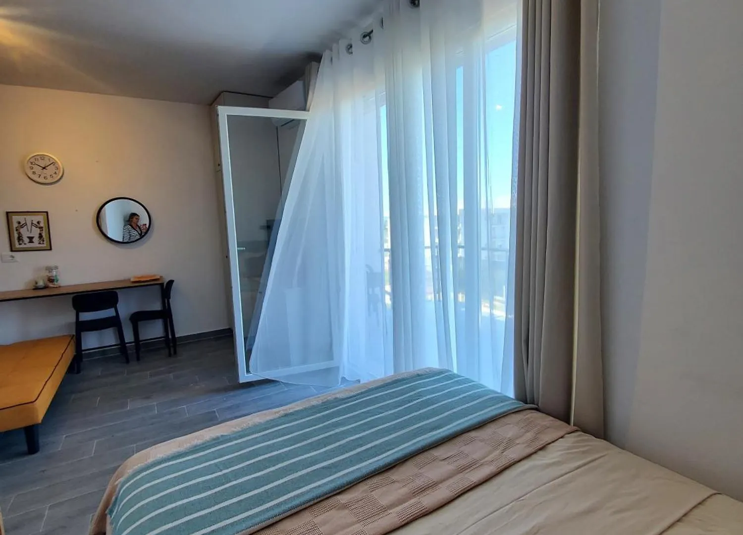 Sea La Vie Tale Apartments